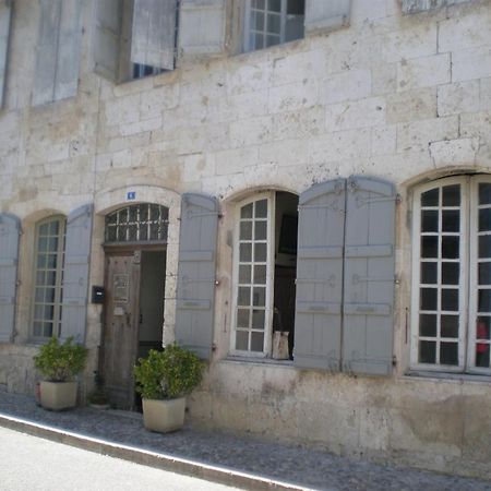 לינה וארוחת בוקר La Demeure Saint Clar מראה חיצוני תמונה
